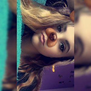 Meet your Posher, Christy